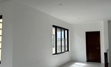 Brand New Town House in Sindalan, San Fernando PAmpanga