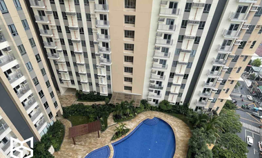 2 Bedroom Condo Unit Fully Furnished for Lease at The Vantage by Rockwell