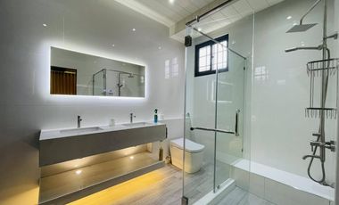 MODERN HOUSE IN ANGELES CITY NEAR CLARK