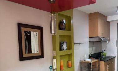 Rush sale University Tower 1 moret street Sampaloc metro Manila