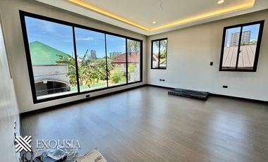 RFO,7BR, Brandnew & w/ Elevator 2-Storey House  in BF Homes Paranaque
