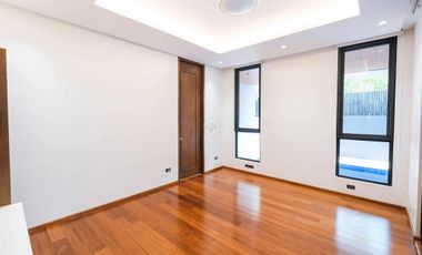 Astonishing 5-Bedroom House and Lot for Sale in Alabang Hills Village, Muntinlup