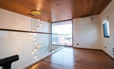 Astonishing 5-Bedroom House and Lot for Sale in Alabang Hills Village, Muntinlup