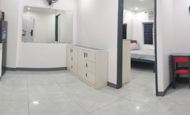 SU5 New High-Tech Condo Apartment Swimming Pool Prime Location SM Angeles City