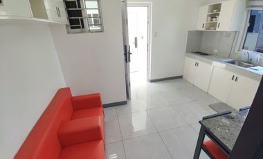 SU12 New High-Tech Condo Apartment Swimming Pool Prime Location SM Angeles City
