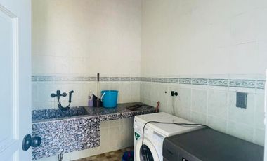 AMERICAN STYLE HOUSE WITH BIG LOT IN ANGELES CITY NEAR CLARK