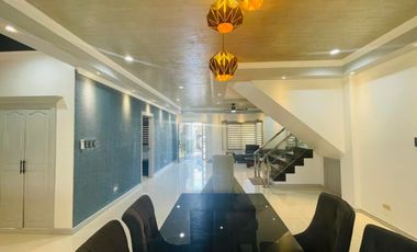 AMERICAN STYLE HOUSE WITH BIG LOT IN ANGELES CITY NEAR CLARK