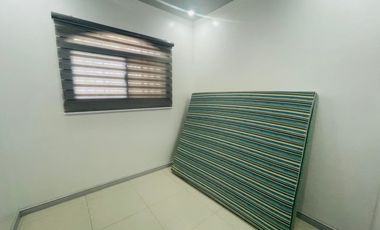 AMERICAN STYLE HOUSE WITH BIG LOT IN ANGELES CITY NEAR CLARK