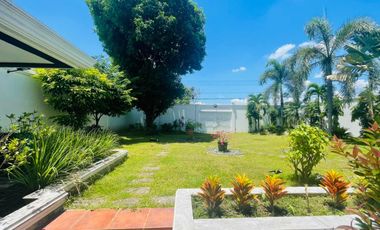 AMERICAN STYLE HOUSE WITH BIG LOT IN ANGELES CITY NEAR CLARK