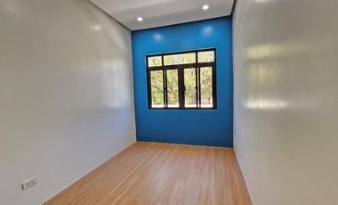 AFFORDABLE TOWNHOUSE IN TOWN IN COUNTRY BACOOR CAVITE