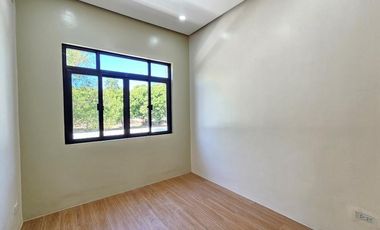 AFFORDABLE TOWNHOUSE IN TOWN IN COUNTRY BACOOR CAVITE