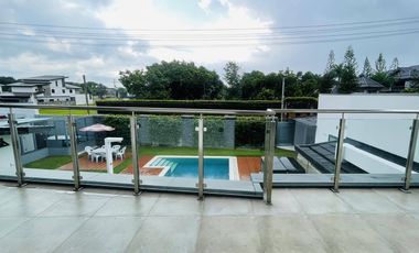 BIG HOUSE WITH POOL IN PAMPANGA NEAR SM MALL