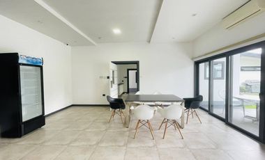 BIG HOUSE WITH POOL IN PAMPANGA NEAR SM MALL