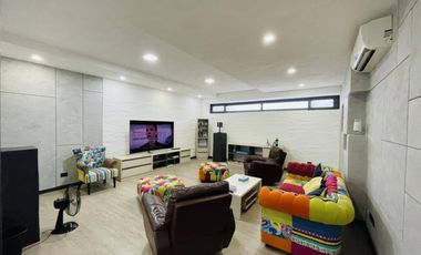 BIG HOUSE WITH POOL IN PAMPANGA NEAR SM MALL