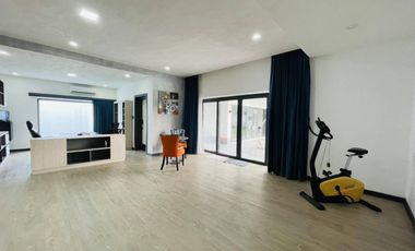 BIG HOUSE WITH POOL IN PAMPANGA NEAR SM MALL