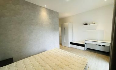 BIG HOUSE WITH POOL IN PAMPANGA NEAR SM MALL