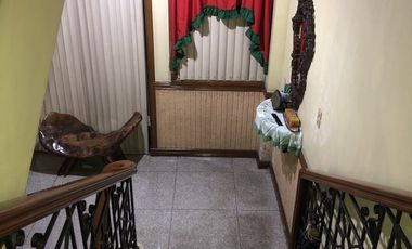 3 Story Residential Building for Sale in Bangkal, Makati City!