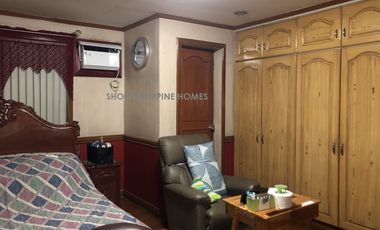 3 Story Residential Building for Sale in Bangkal, Makati City!