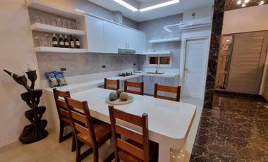 FULLY FURNISHED TWO STOREY HOUSE WITH POOL IN ANGELES CITY NEAR CLARK