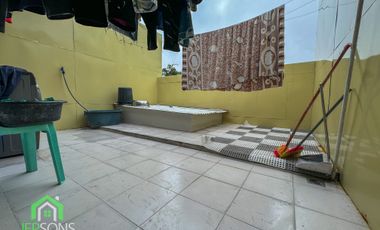 Income generating apartment building