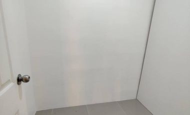 MODERN HOUSE IN ANGELES CITY NEAR MARQUEE MALL AND NLEX