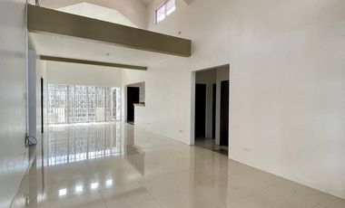 BUNGALOW HOUSE WITH SPACIOUS LAWN IN ANGELES CITY NEAR SM MALL