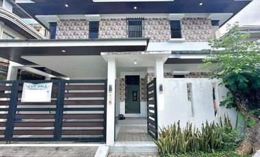 HOUSE FOR SALE CONTEMPORARY DESIGN TWO STOREY IN PARANAQUE