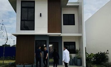 SYMPHONY HOMES- A HOUSE AND A LOT MORE IN MABALACAT, PAMPANGA