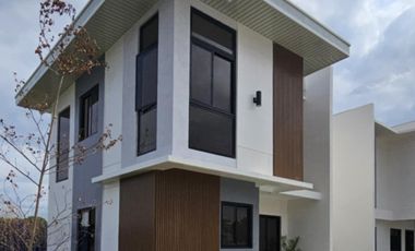 SYMPHONY HOMES- A HOUSE AND A LOT MORE IN MABALACAT, PAMPANGA