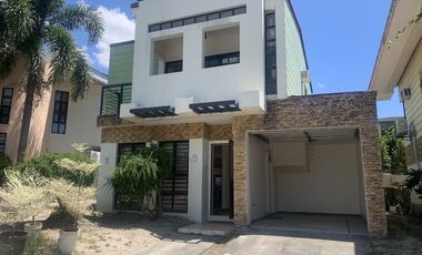 For Rent : 2 Storey 3 Bedroom House and Lot in Angeles City, Pampanga