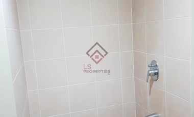 FOR SALE Spacious 1 Bedroom Unit in East Bay Residences Tower 1 in Sucat Muntinl