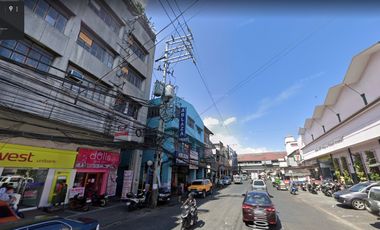 3 Bedroom corner Apartment for rent Libertad LRT right across Victory Pasay Mall