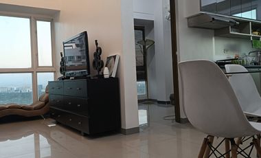 FOR SALE Makati - The Beacon Condo, , Penthouse Unit 3BR Furnished, bi- level