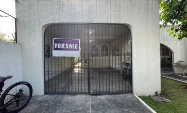 Rush sale flood Free Ready for Occupancy Bungalow House & lot in Rancho Marikina