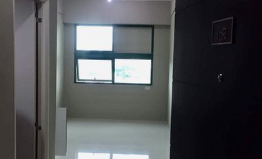 Studio in Symphony Tower 1 in South Triangle, Quezon City
