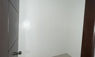 2 Bedroom Unit at Eleventh Street, Sumapang Matanda, Malolos City, Bulacan