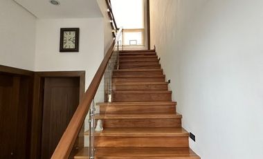 Luxurious Multi-Level Home in Exclusive Hillsborough Village, Muntinlupa City