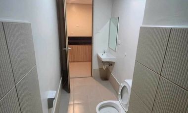 VINE RESIDENCES / 2 BEDROOM UNIT FOR SALE & RENT TO OWN AT SM NOVA COMPLEX