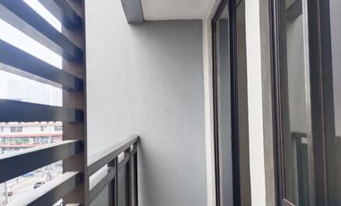 Affordable Modern Semi Furnished Studio Apartment Units for Rent