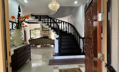 Spacious house and lot Baguio City