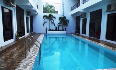 Fully Furnished Apartment for rent with 3 bedrooms and common pool
