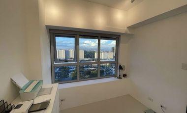 Rush for Sale: 2BR Condo Unit at The Levels - Burbank Tower, Alabang, Muntinlupa