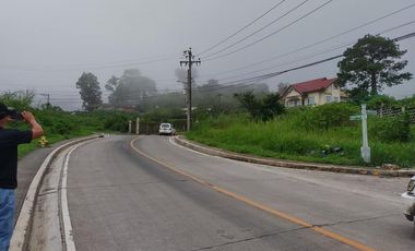 305 sqm Corner Prime Residential Lot WITH FLAT TERRAIN (Pinewoods - Baguio City)
