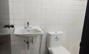 Large 3 Bedroom Apartment for rent near Pasay Libertad LRT Station/Victory Mall