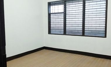 Large 3 Bedroom Apartment for rent near Pasay Libertad LRT Station/Victory Mall