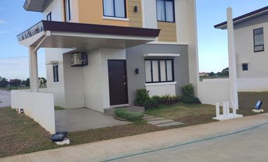 SINGLE FIREWALL HOUSE  IN CAPITANGAN ABUCAY BATAAN