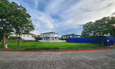 Lot For Sale in Ayala Southvale Sonera, Las Pinas City