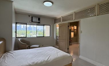 Makati Tuscany One Bedroom Condo Facing Urdaneta Village