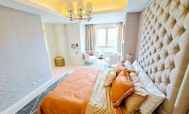 3-Bedroom (2 floors) Condo Unit for Sale in Diliman, Quezon City at Suntrust Capitol Plaza