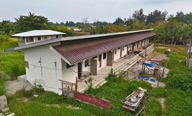 10-Unit Apartment with Yard on a 600 SQM Lot For Sale!